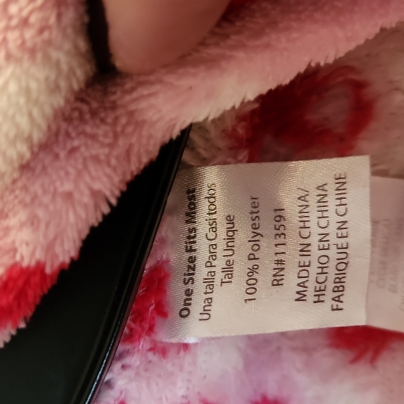 Breast cancer awareness women's short Robe, one size fits most. - Picture 3 of 5